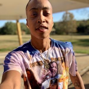 Meet your Posher, Ty